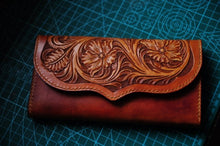 Load image into Gallery viewer, Hand-customed leather carving wallet leather top layer cow leather carrying underarm bag